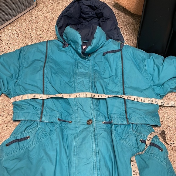 Vintage 80s/90s down feather filled ankle length puffer with snap slit back - Picture 5 of 14